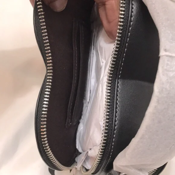 Multi Heart Crossbody Signature Canvas with Heart Print  BNWT - Picture 7 of 13